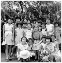 スチールマンが撮影した石鏡村の小学生の写真